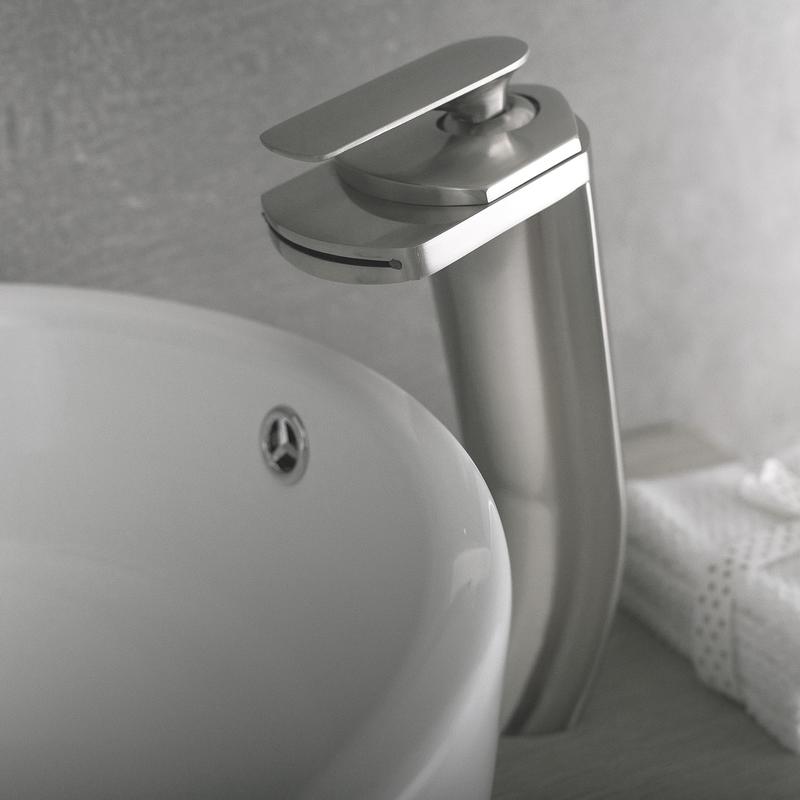 Single Handle Waterfall Vessel Size: 3-3/4 x 11-1/4 (in)