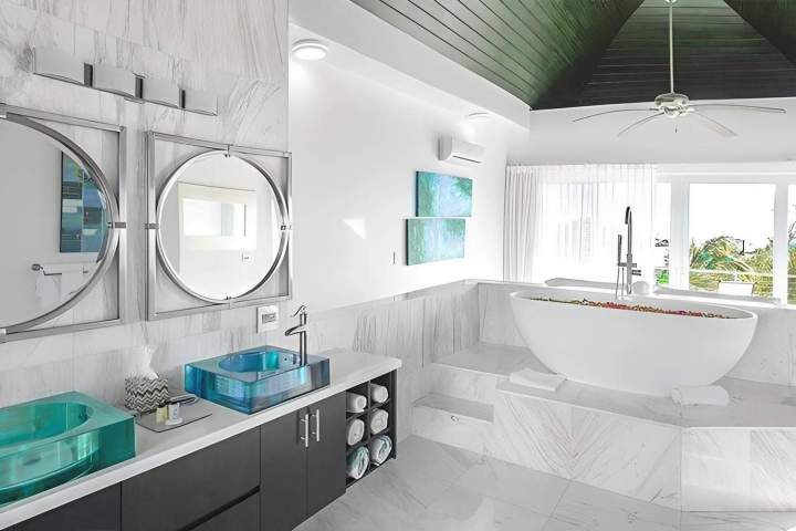Marble wall tiles