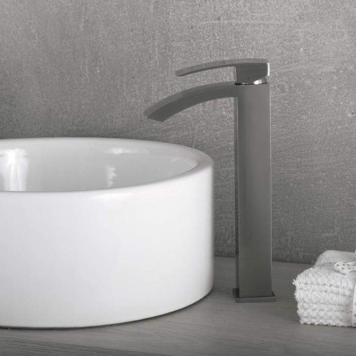 Modern waterfall bathroom faucet Miami-Dade County